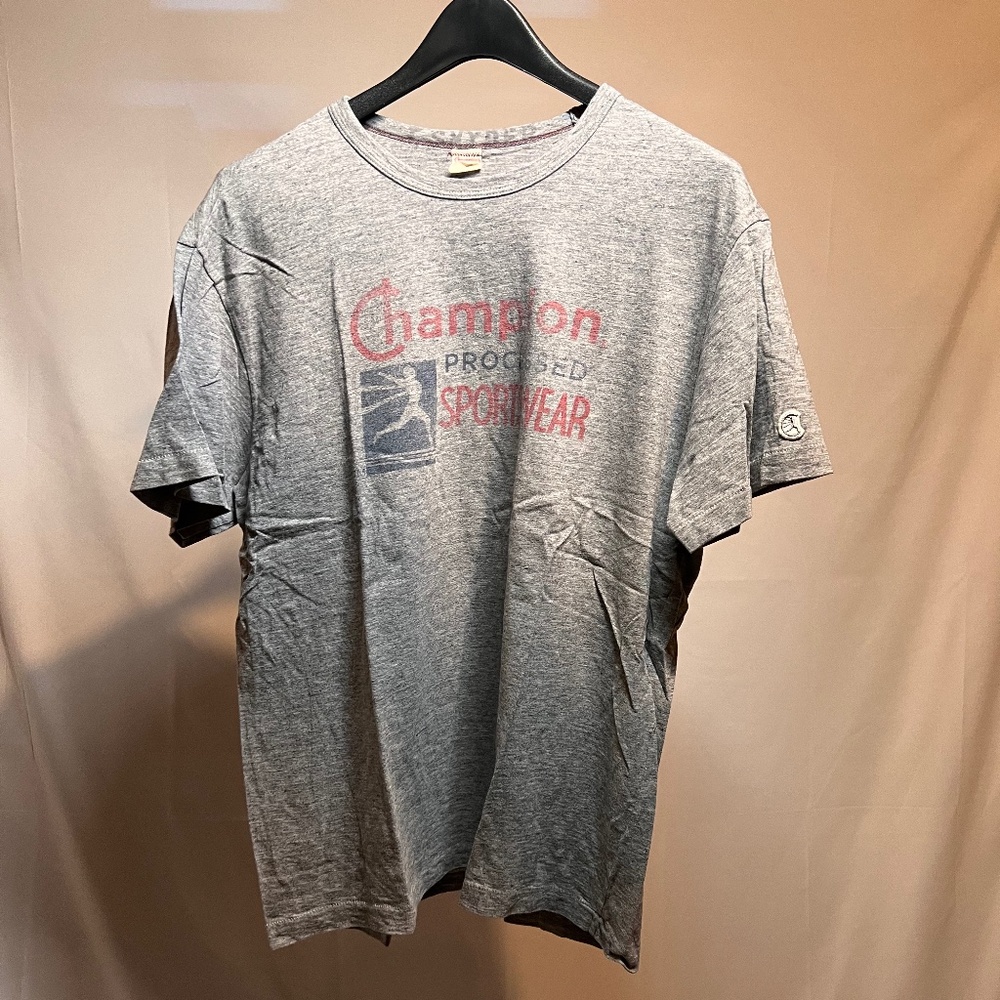 VINTAGE MENS CHAMPION T SHIRT (XL)